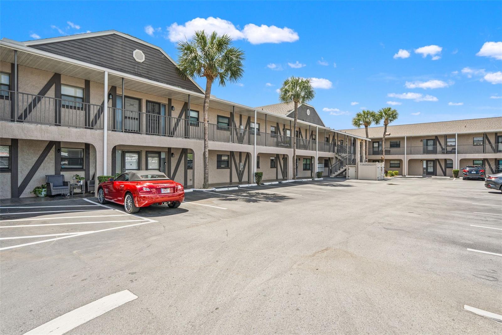 7400 Spring Hill Drive, FL