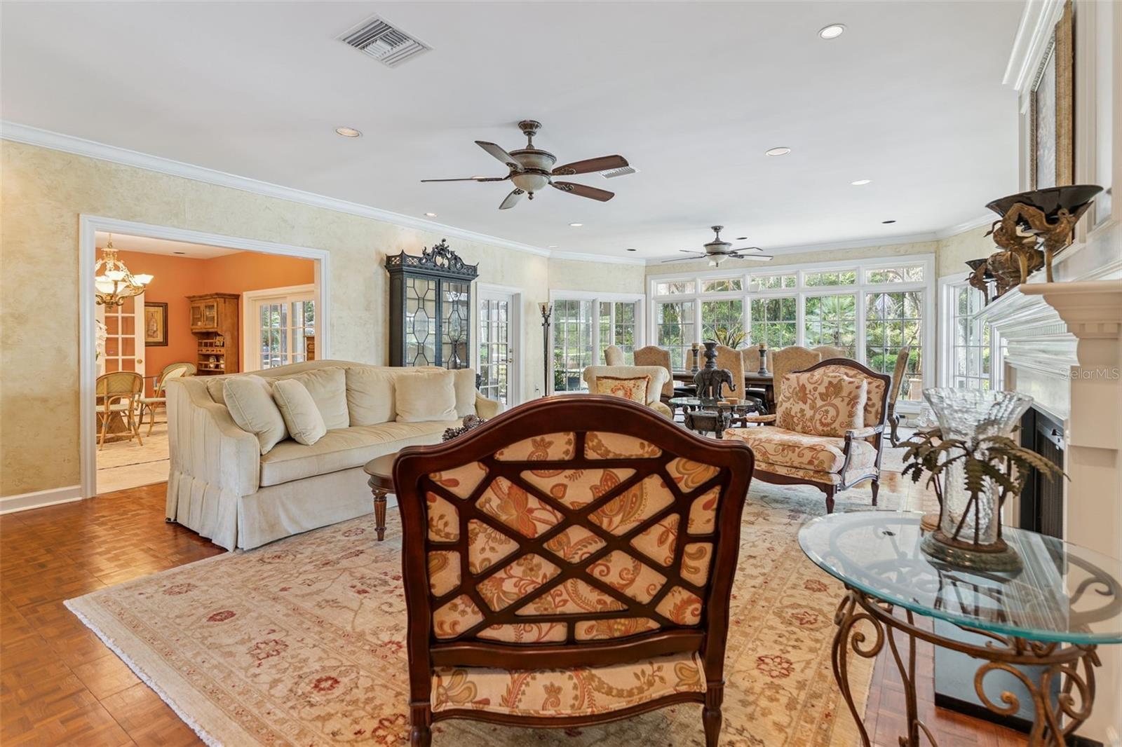 2300 Scenic Highway, FL
