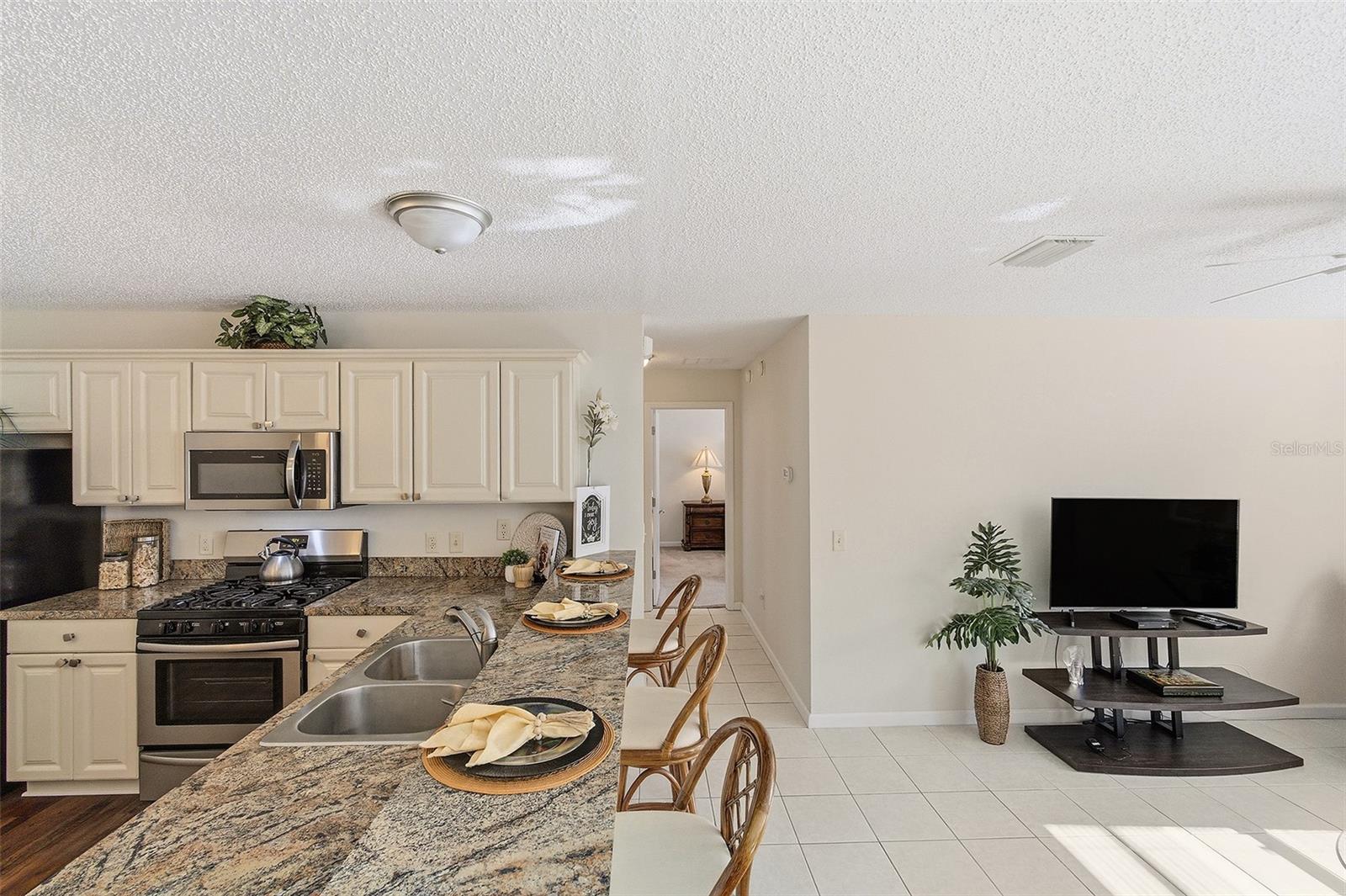 2343 Pine Ridge Street, FL