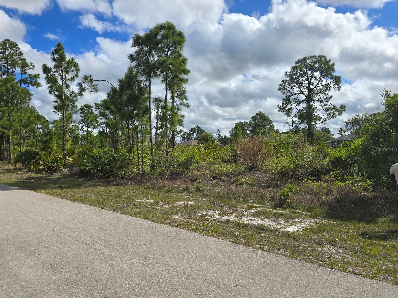 LEHIGH ACRES, FL
