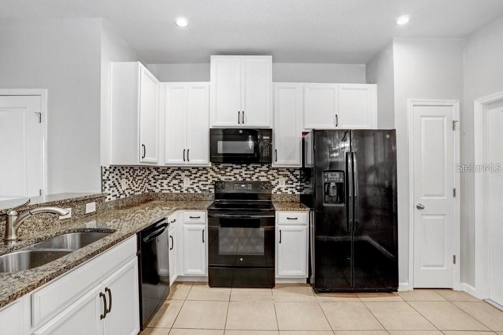 10976 Verawood Drive, FL