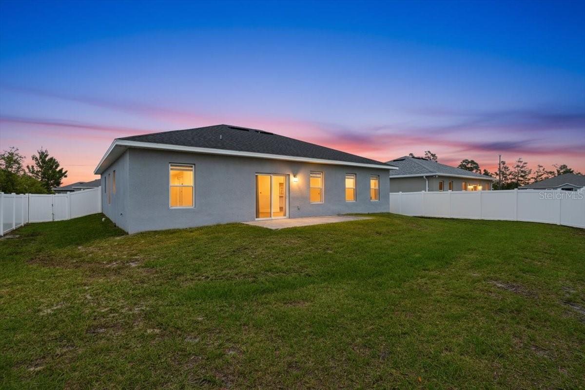 2125 Hibiscus Place, FL