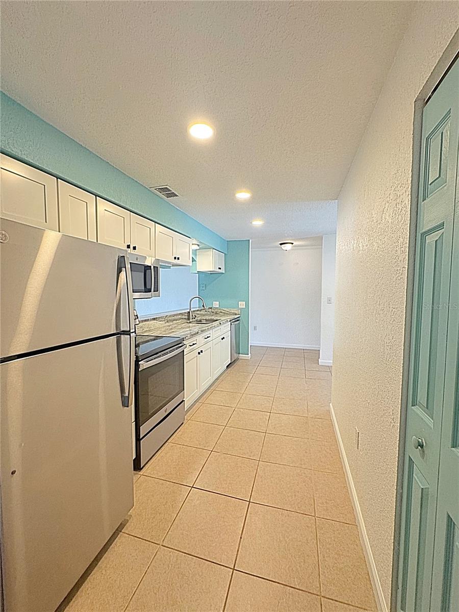 12261 Sailwinds Drive, FL