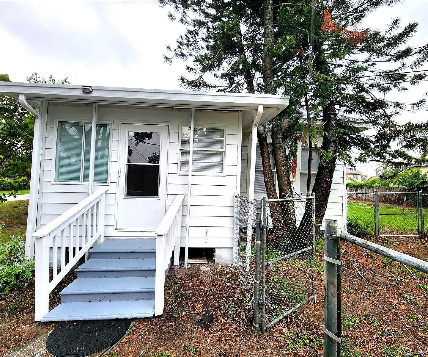 231 Avenue A, FL