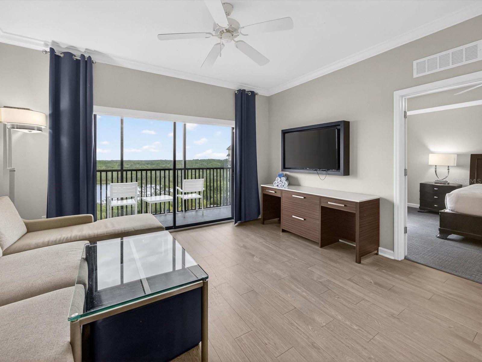 14501 Grove Resort Avenue, FL