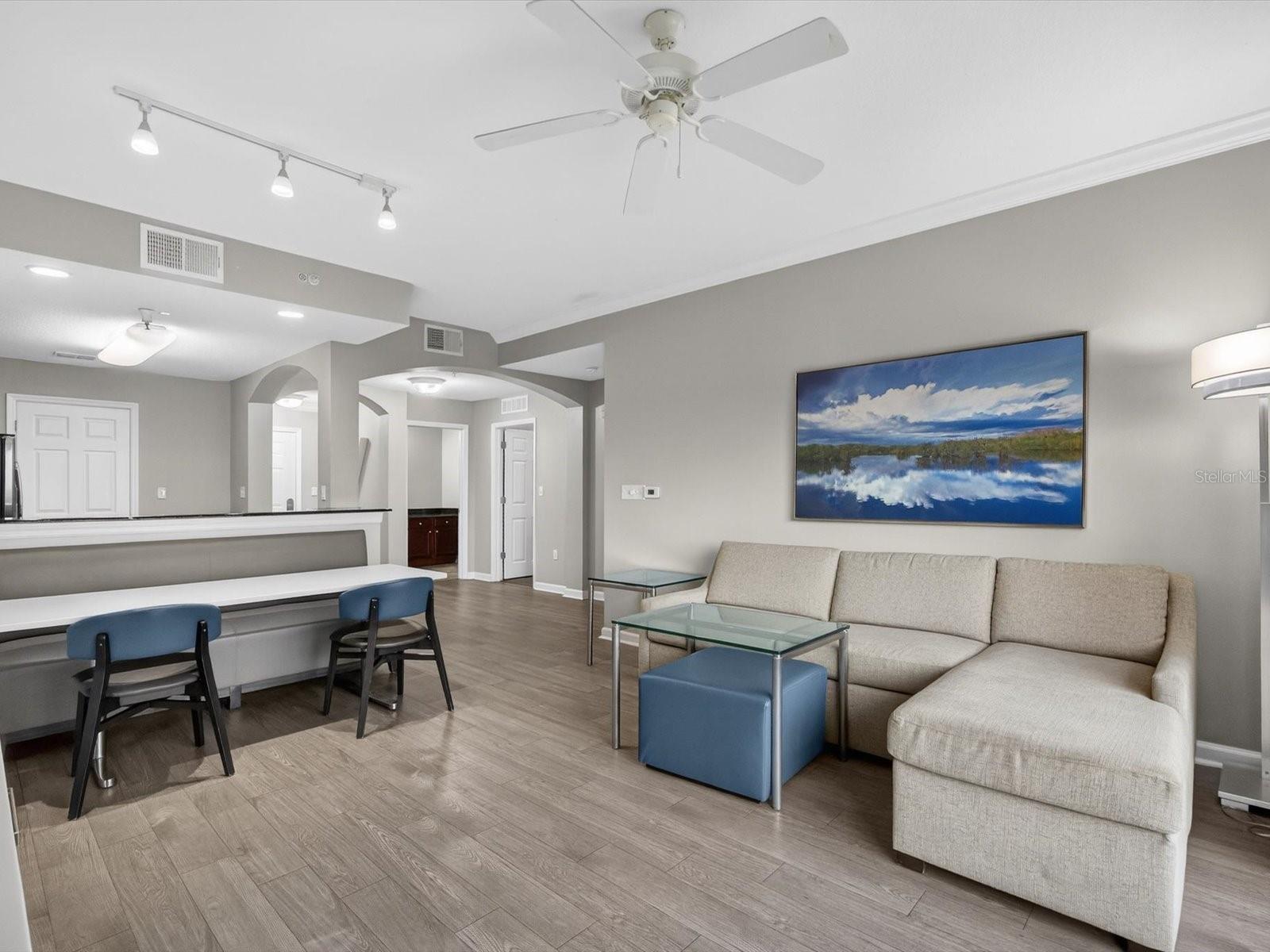 14501 Grove Resort Avenue, FL