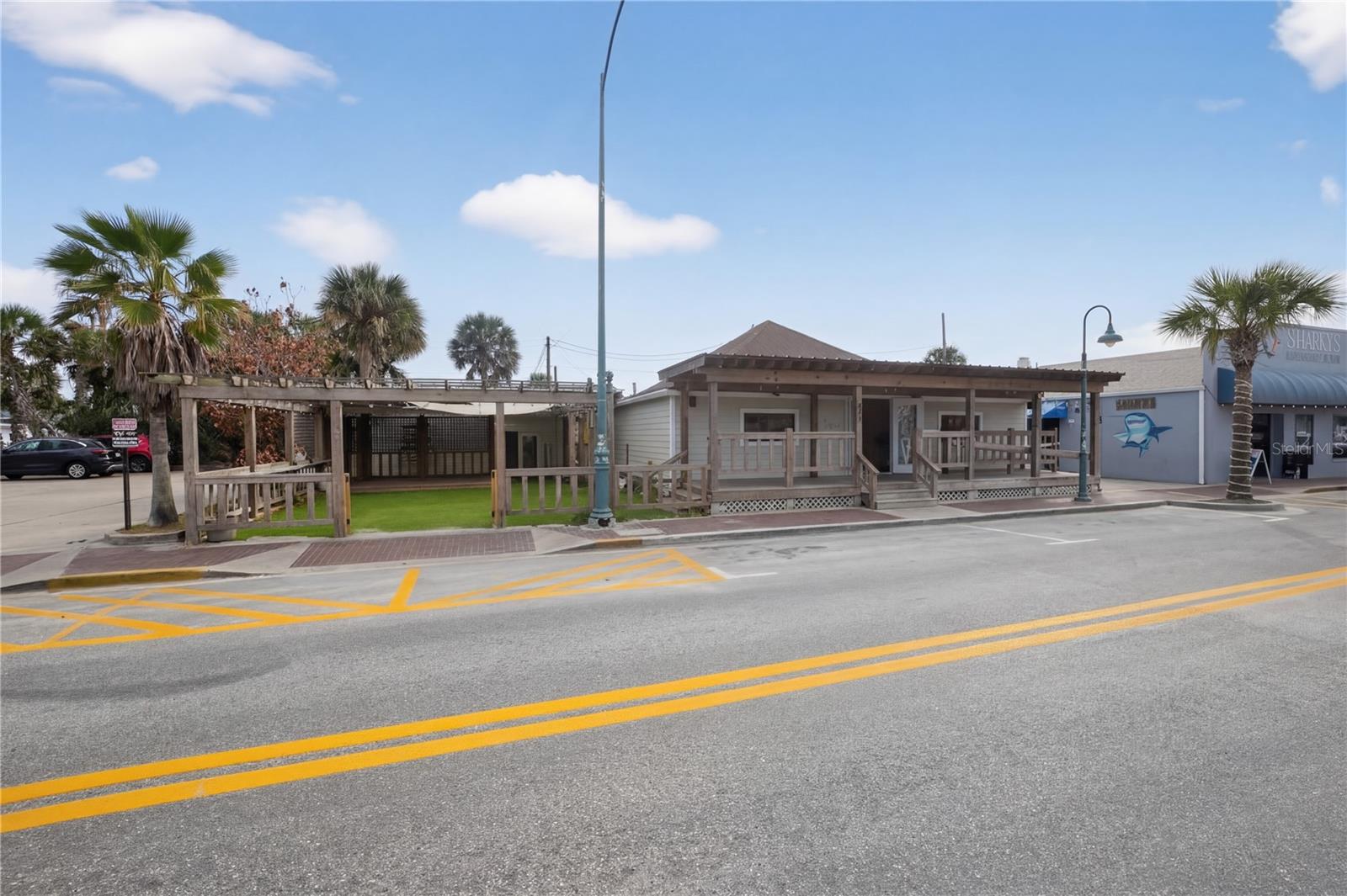 411 Flagler Avenue, FL