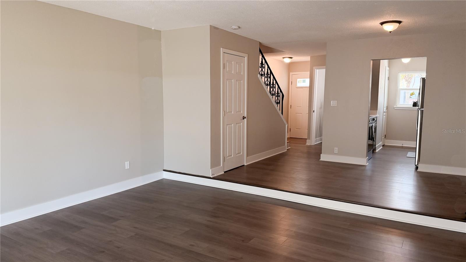 6919 Place De La Paix, FL