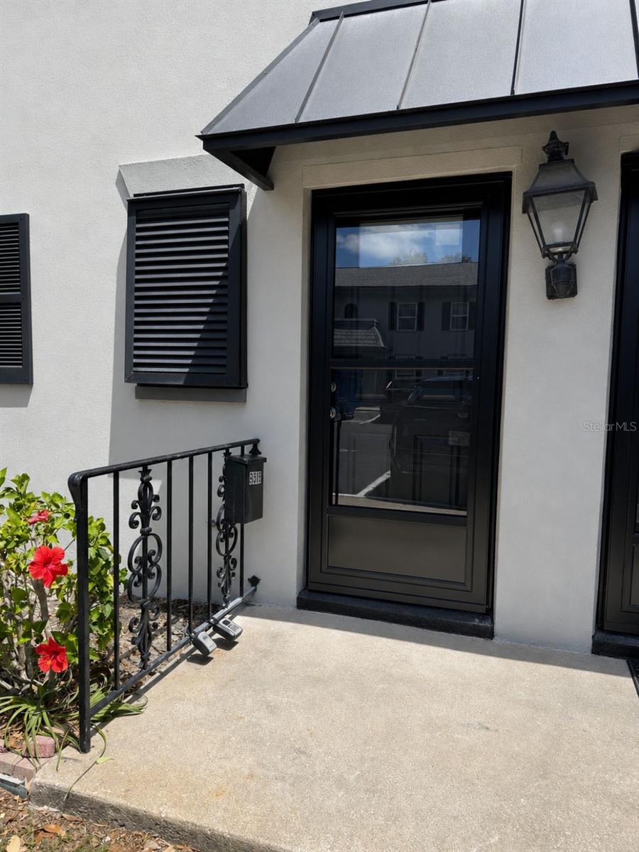 6919 Place De La Paix, FL