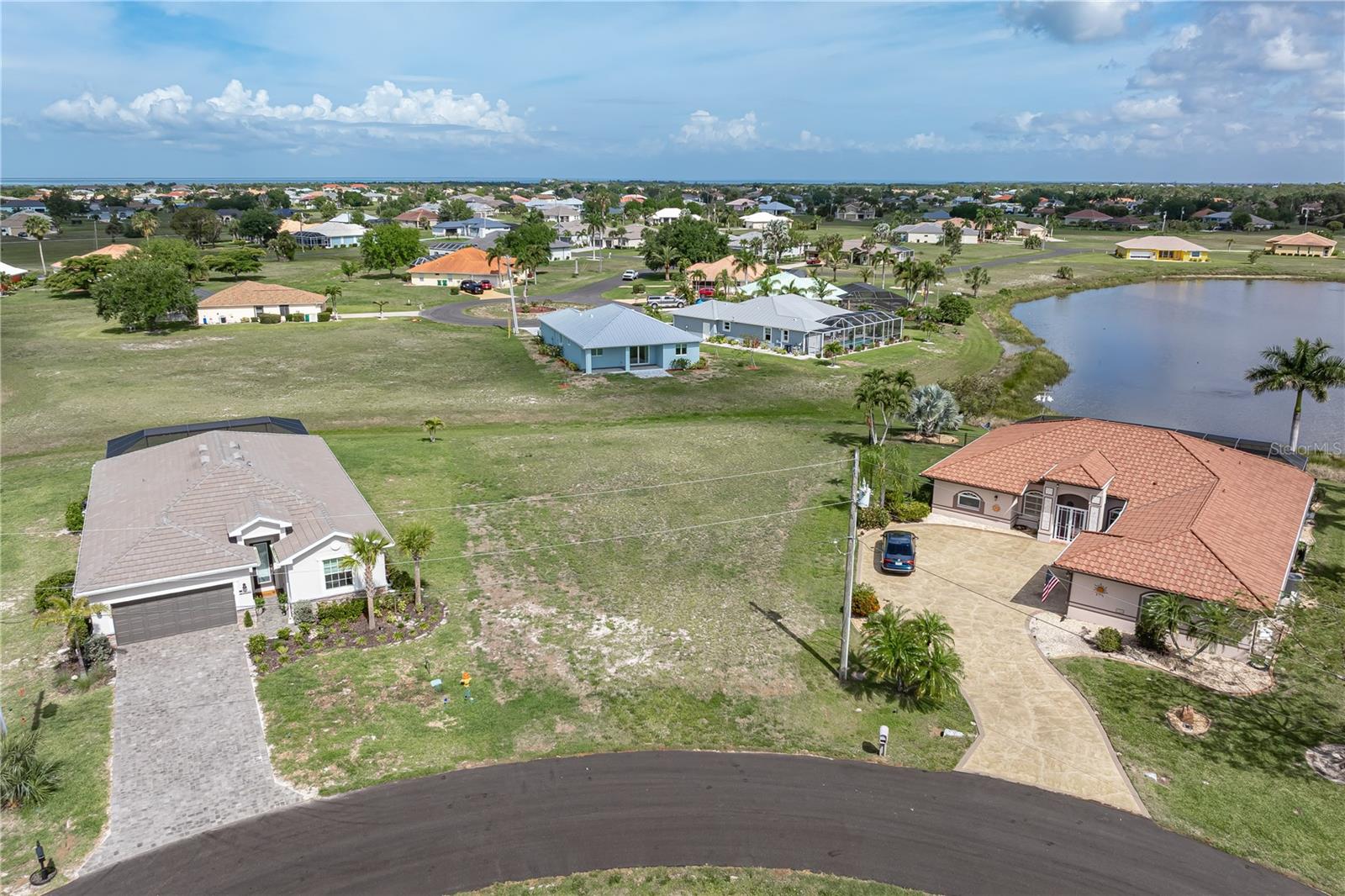 17528 Vellum Circle, FL