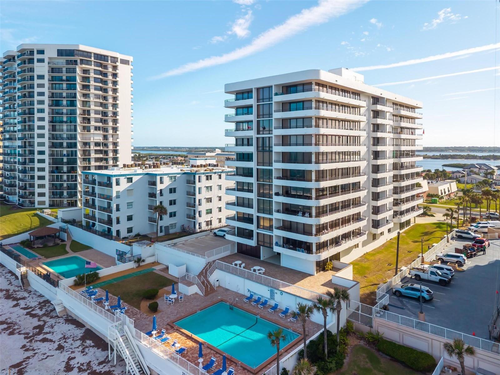 3743 Atlantic Avenue, FL