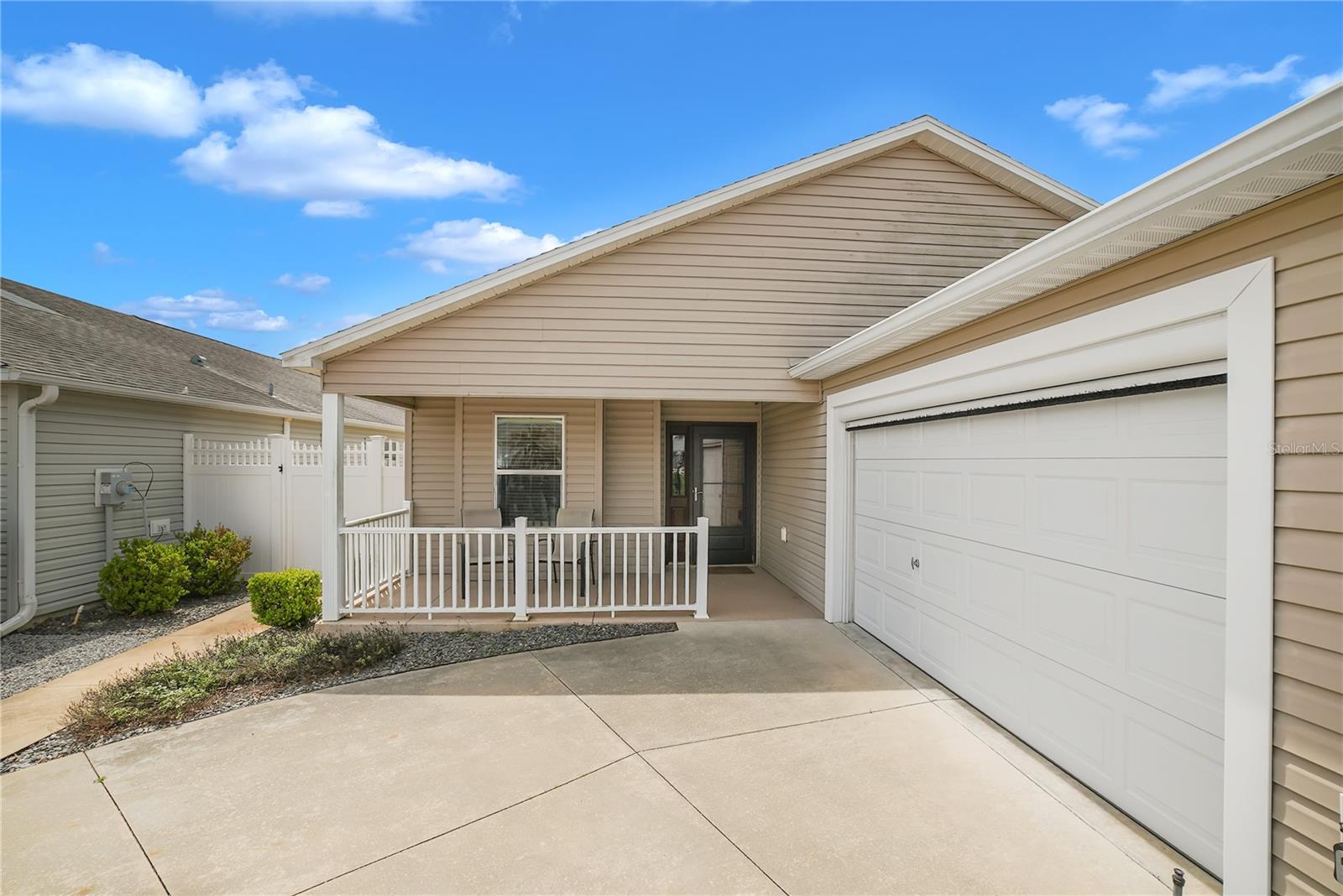 2604 Alcade Place, FL
