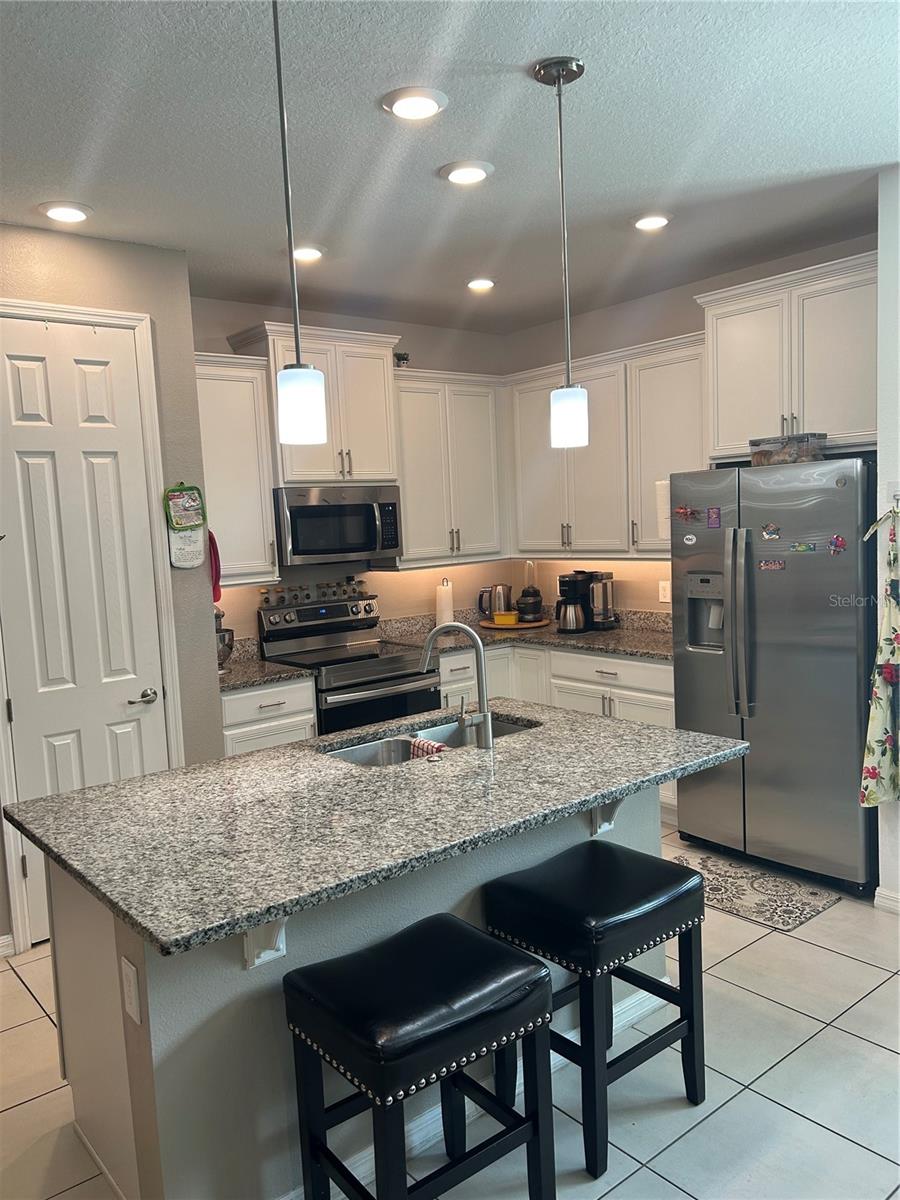 377 Vestrella Drive, FL