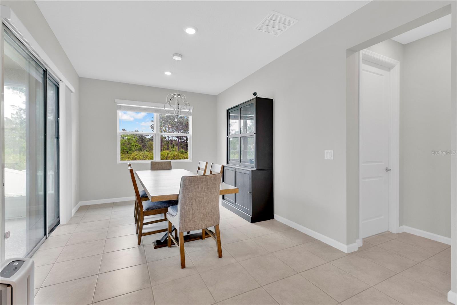 4334 Southern Vista Loop, FL