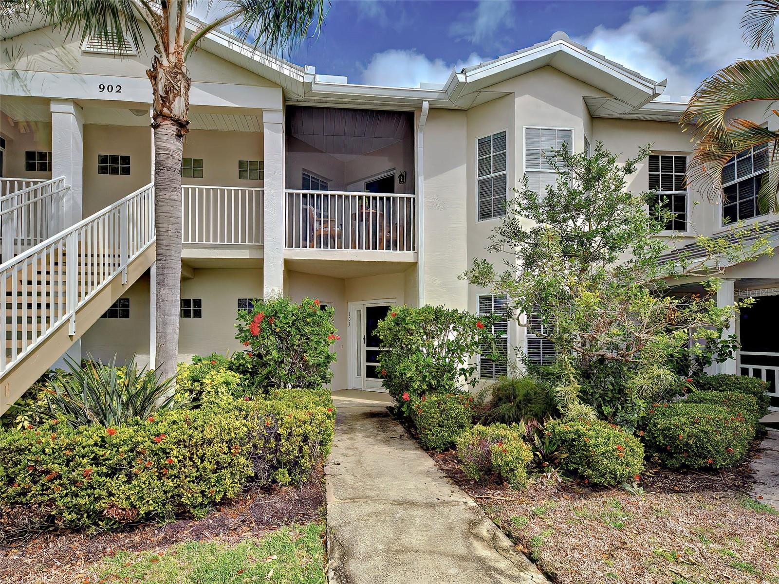 902 Addington Court, FL