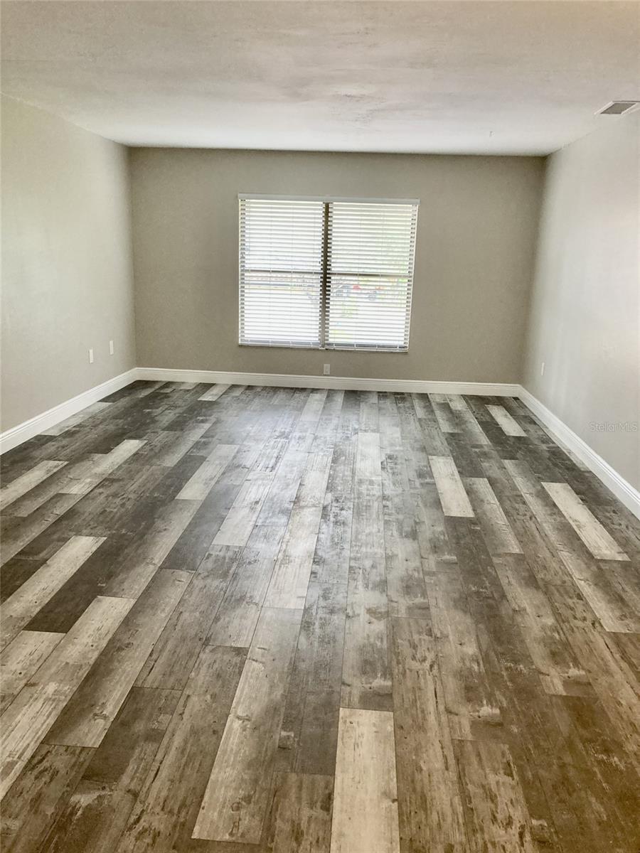 5008 Manatee Avenue, FL