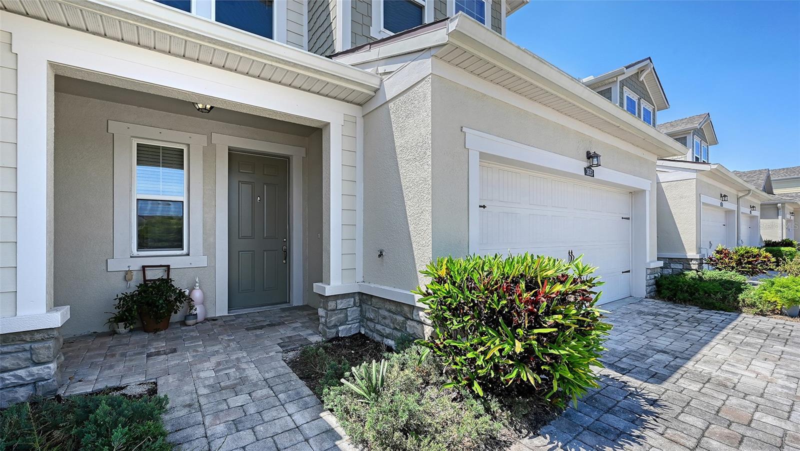 3693 Divot Lane, FL