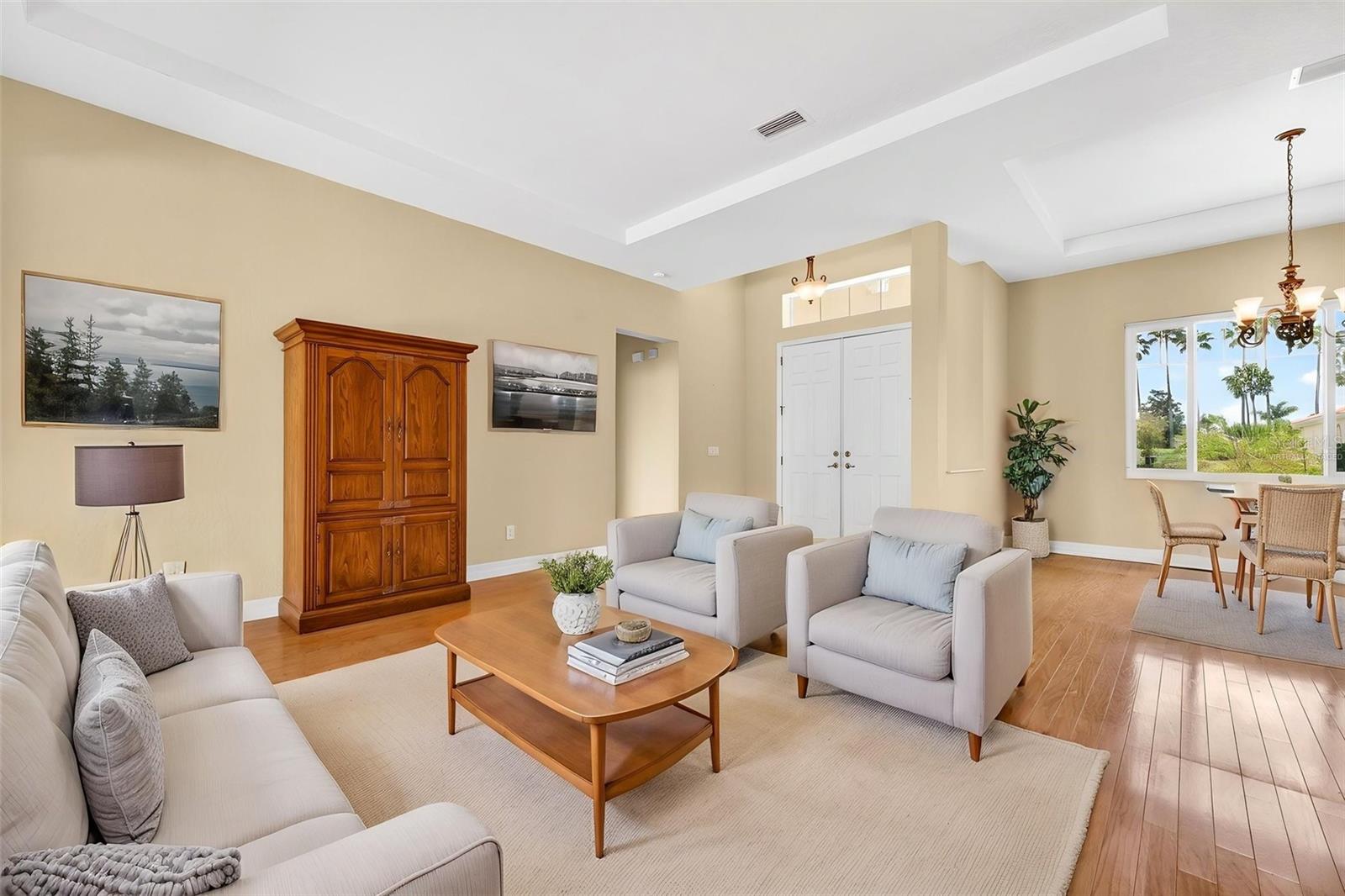 2212 Myrtle Vista Court, FL