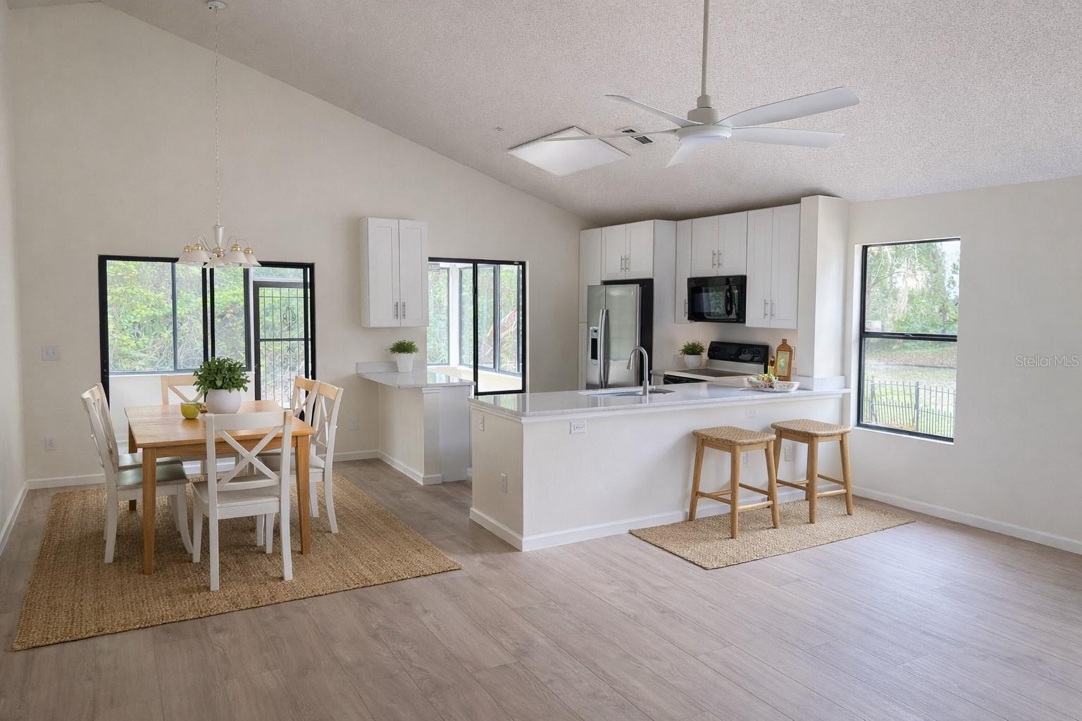 114 Spreading Oak Court, FL