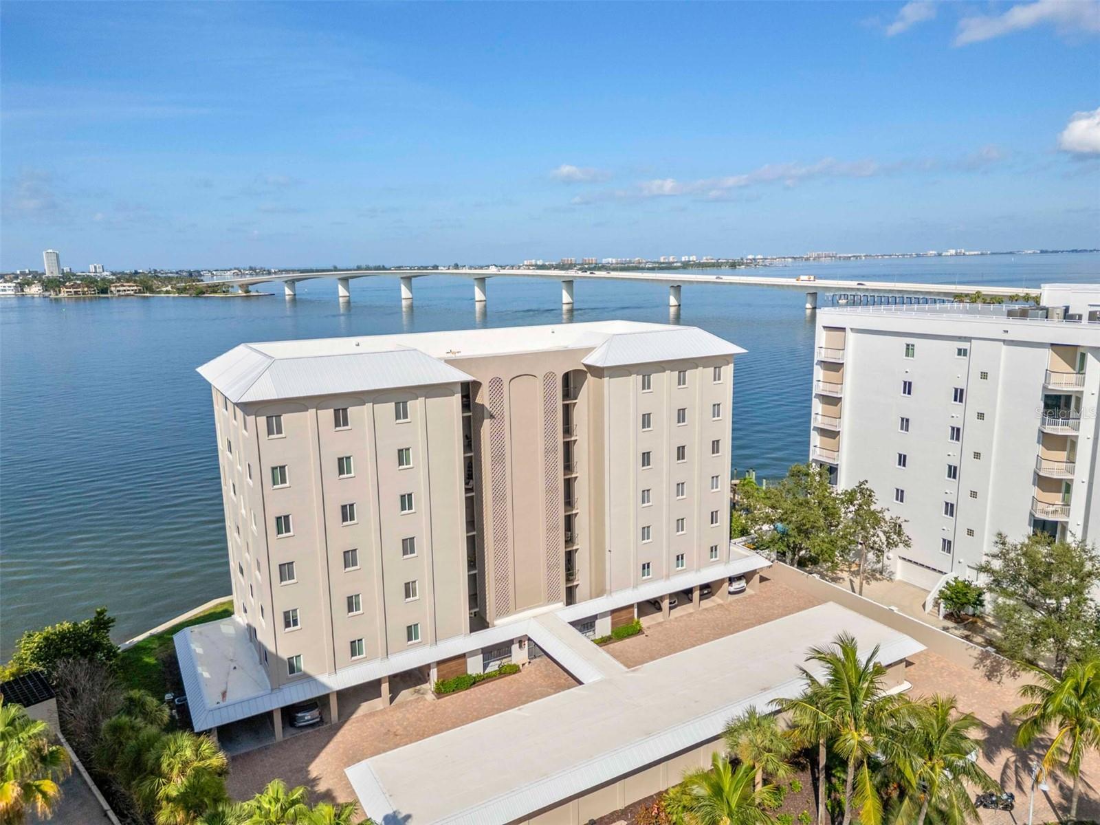 350 Golden Gate Point, FL