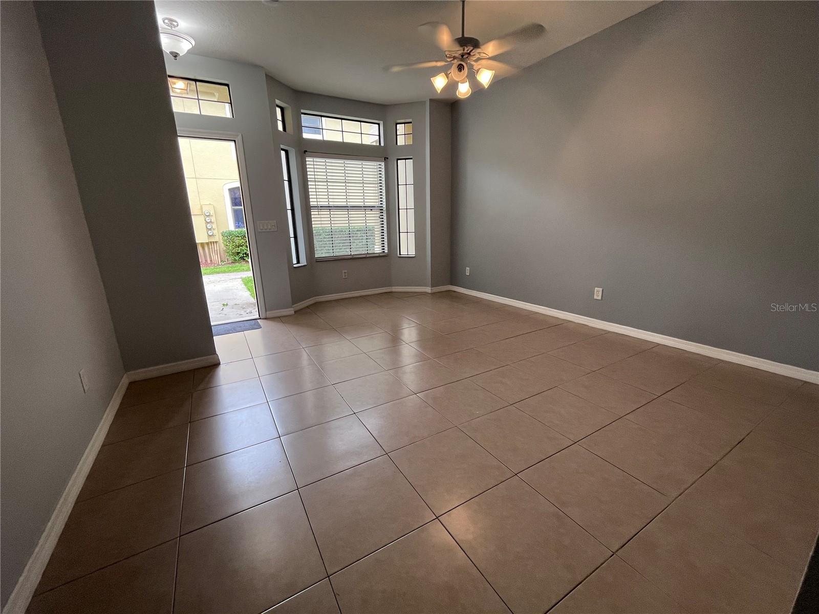 6007 Scotchwood Glen, FL