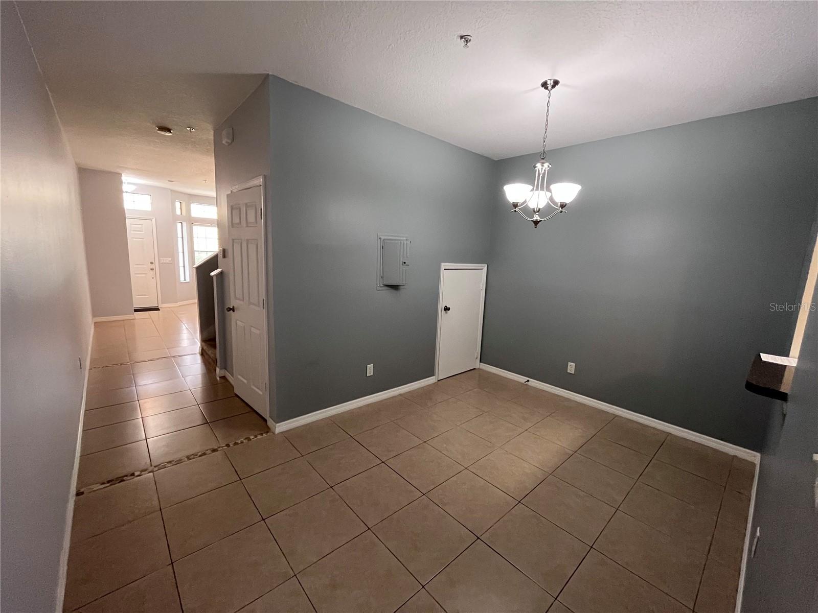 6007 Scotchwood Glen, FL