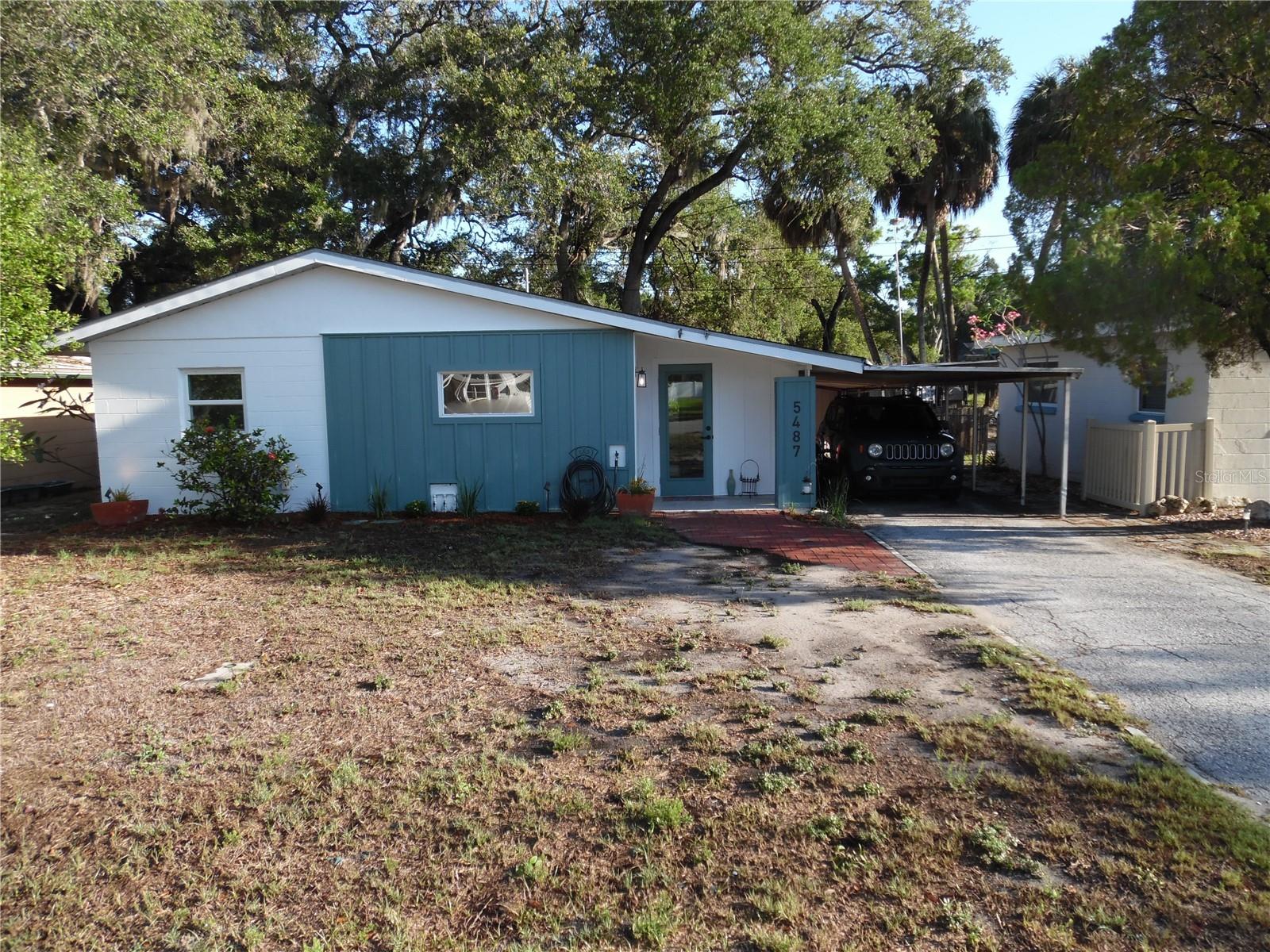 5487 70th Way, FL