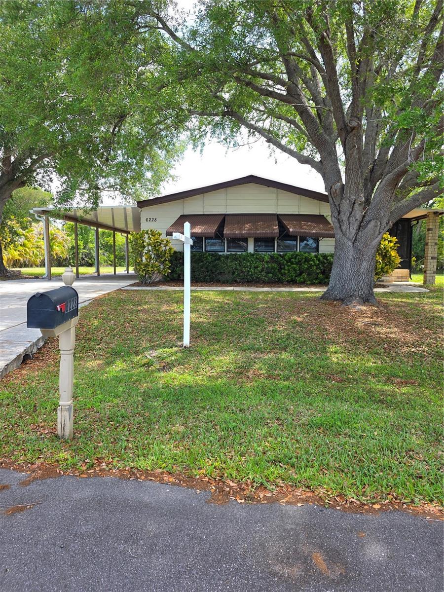 6228 Falcon Drive, FL