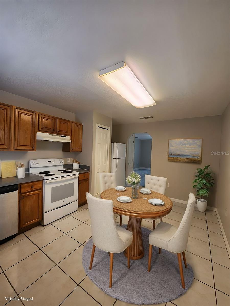 319 Baccarat Court, FL