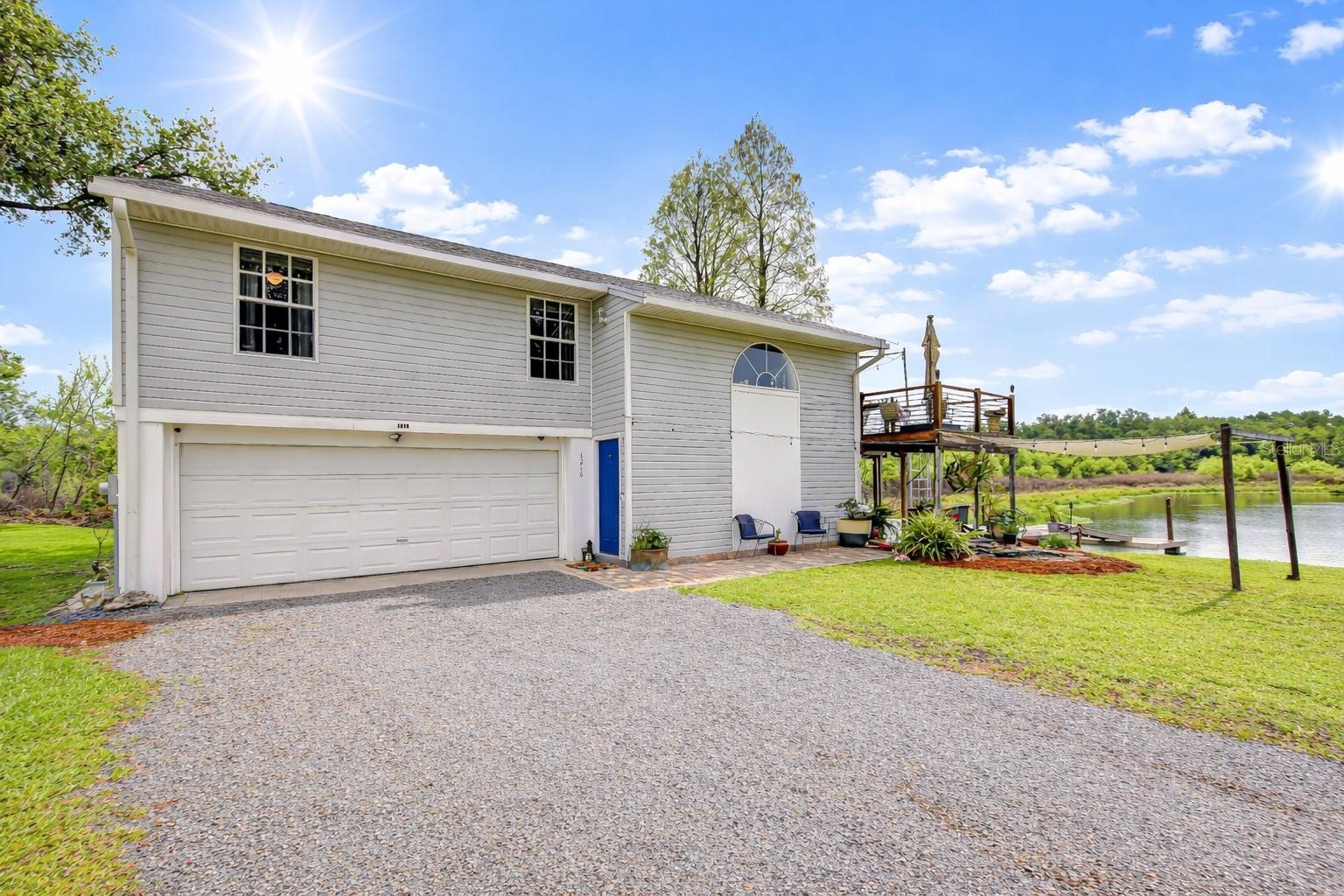 1216 Brandon Lakes Avenue, FL