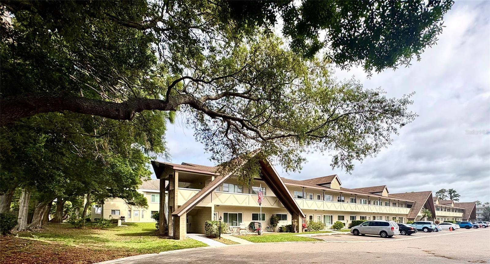2295 Belgian Lane, FL