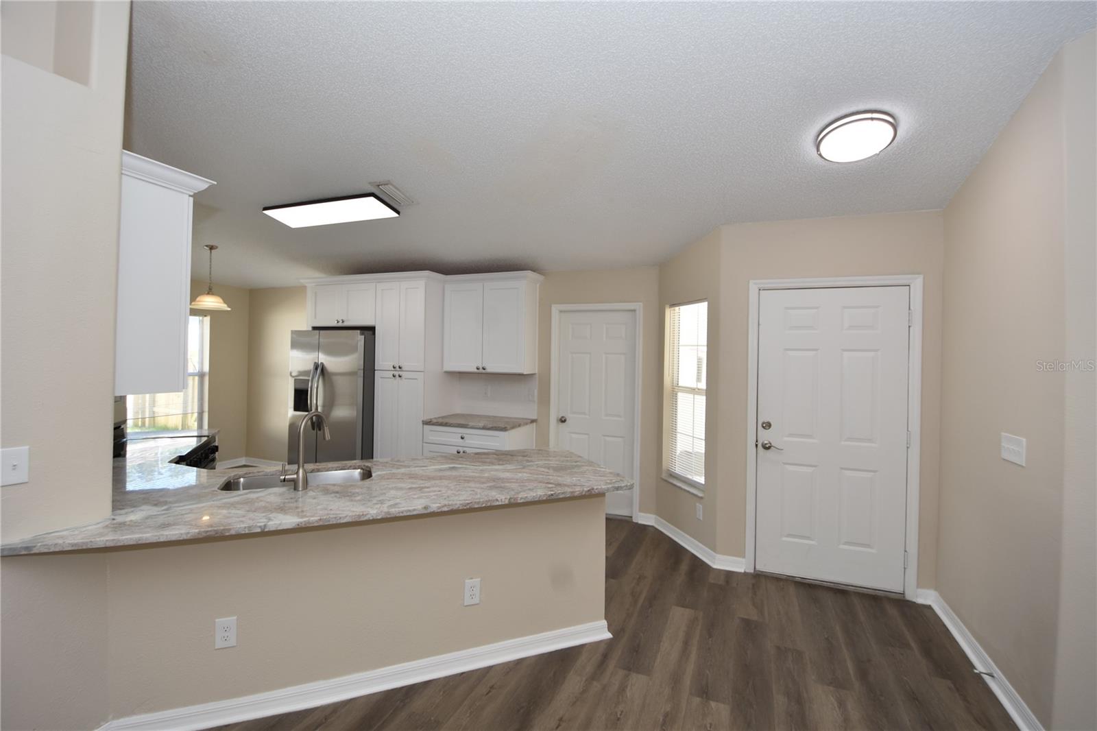 6 Seckel Court, FL