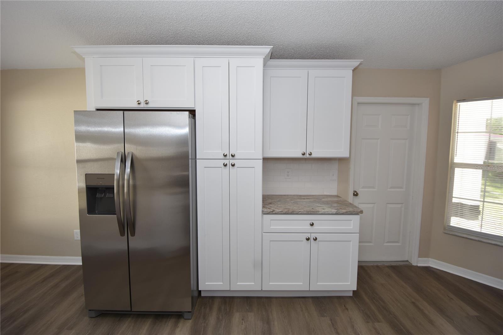 6 Seckel Court, FL