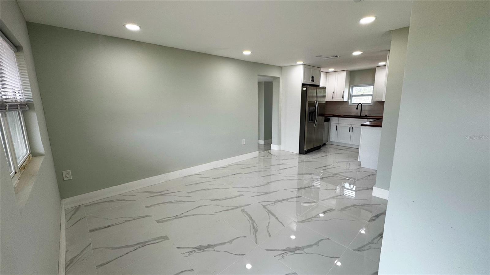 130 Virginia Court, FL
