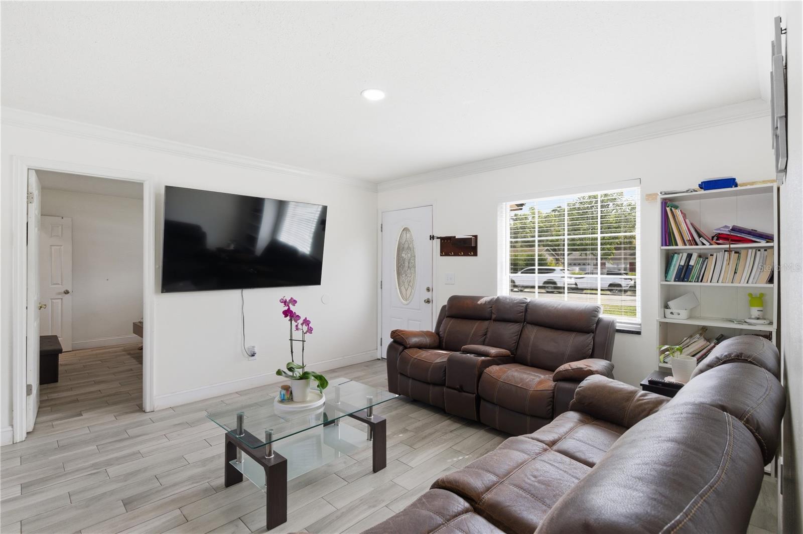 214 Thompson Road, FL