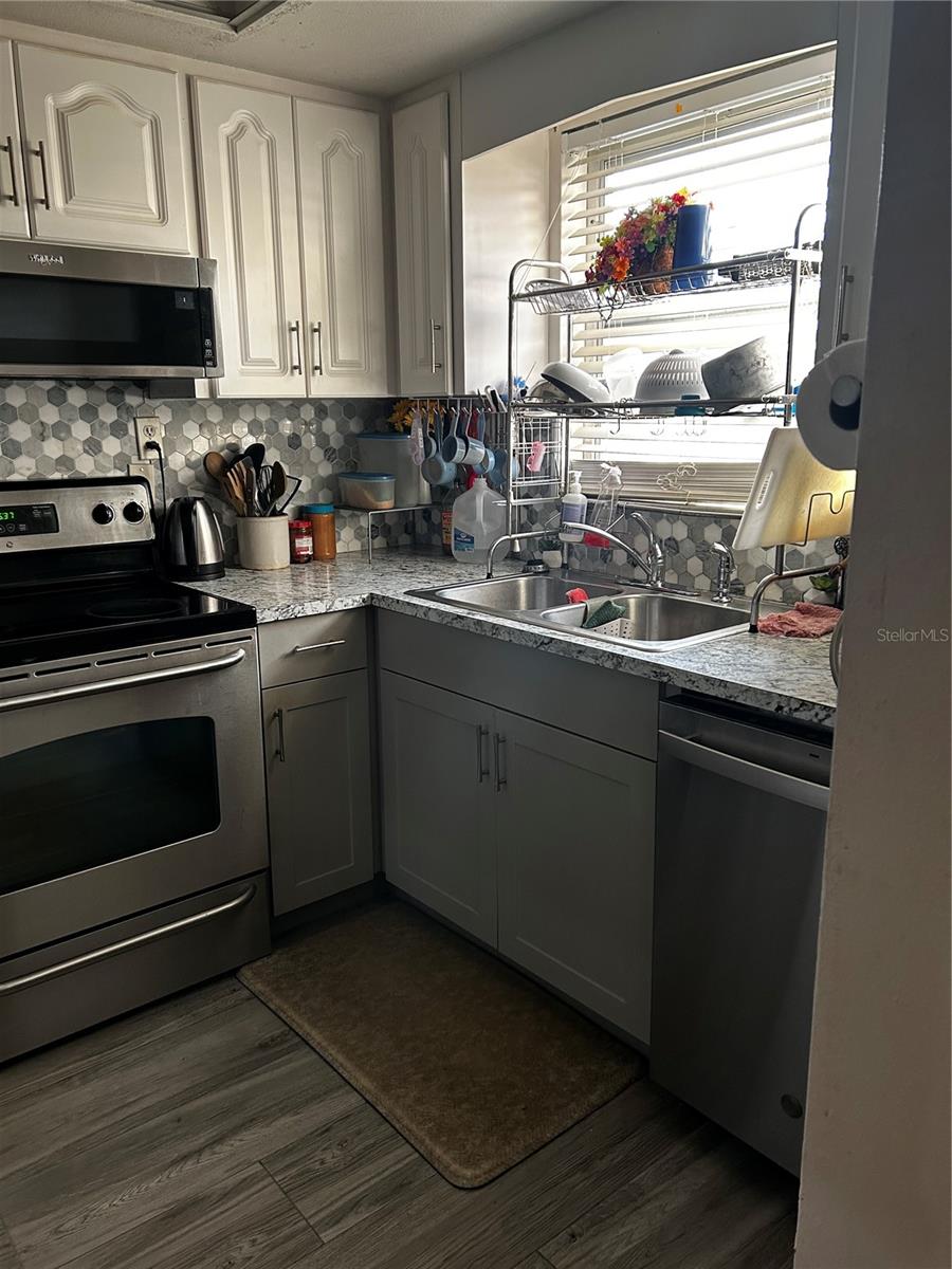 5059 Live Oak Circle, FL