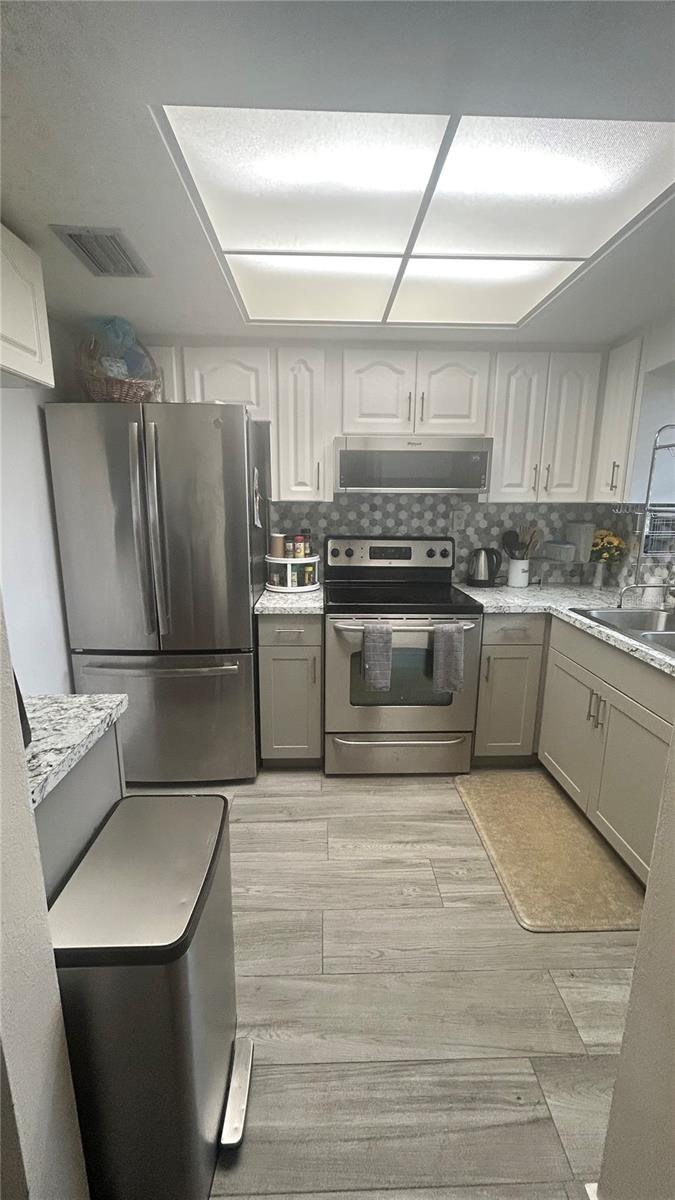 5059 Live Oak Circle, FL