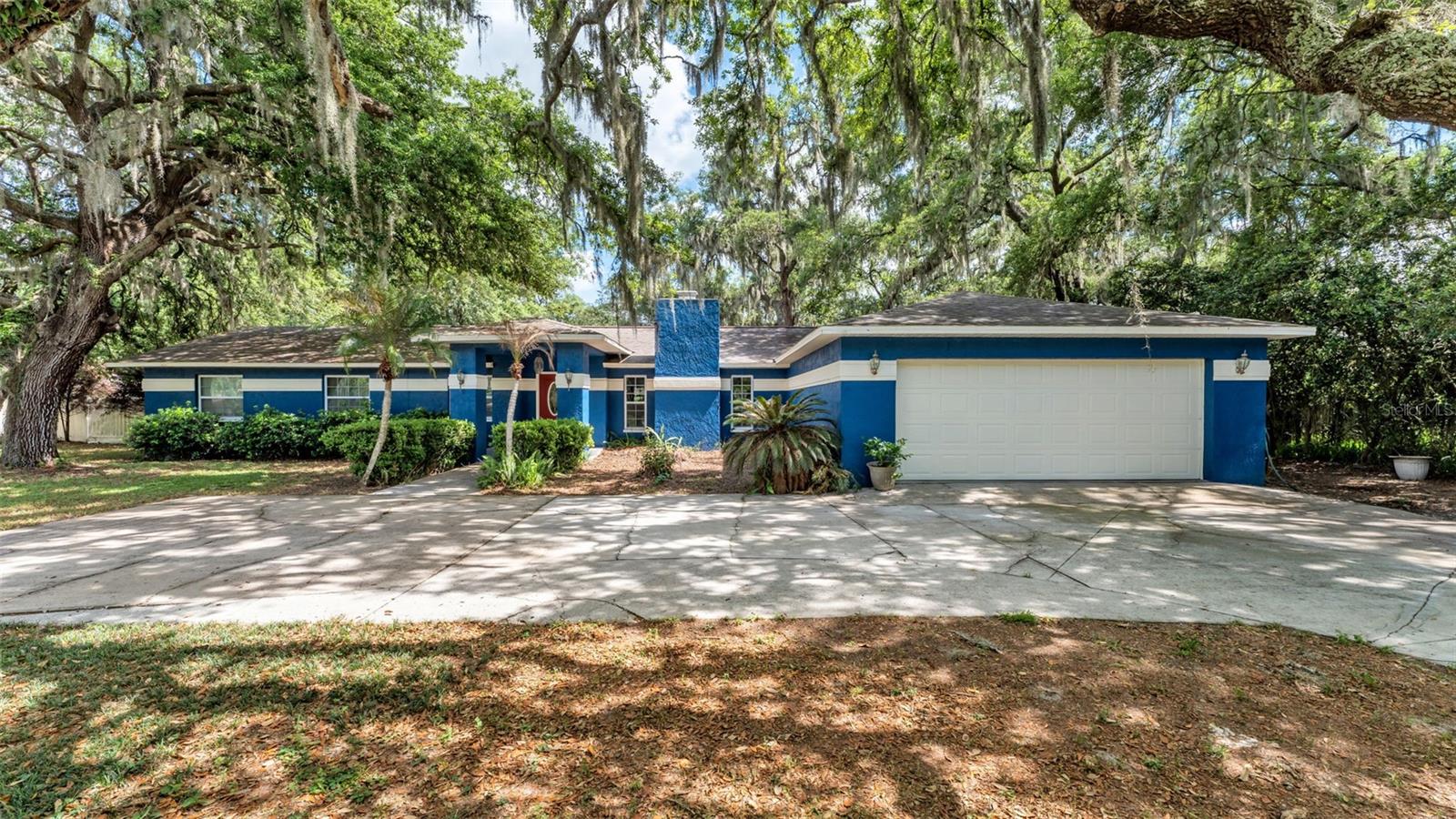 1121 Old Polk City Road, FL