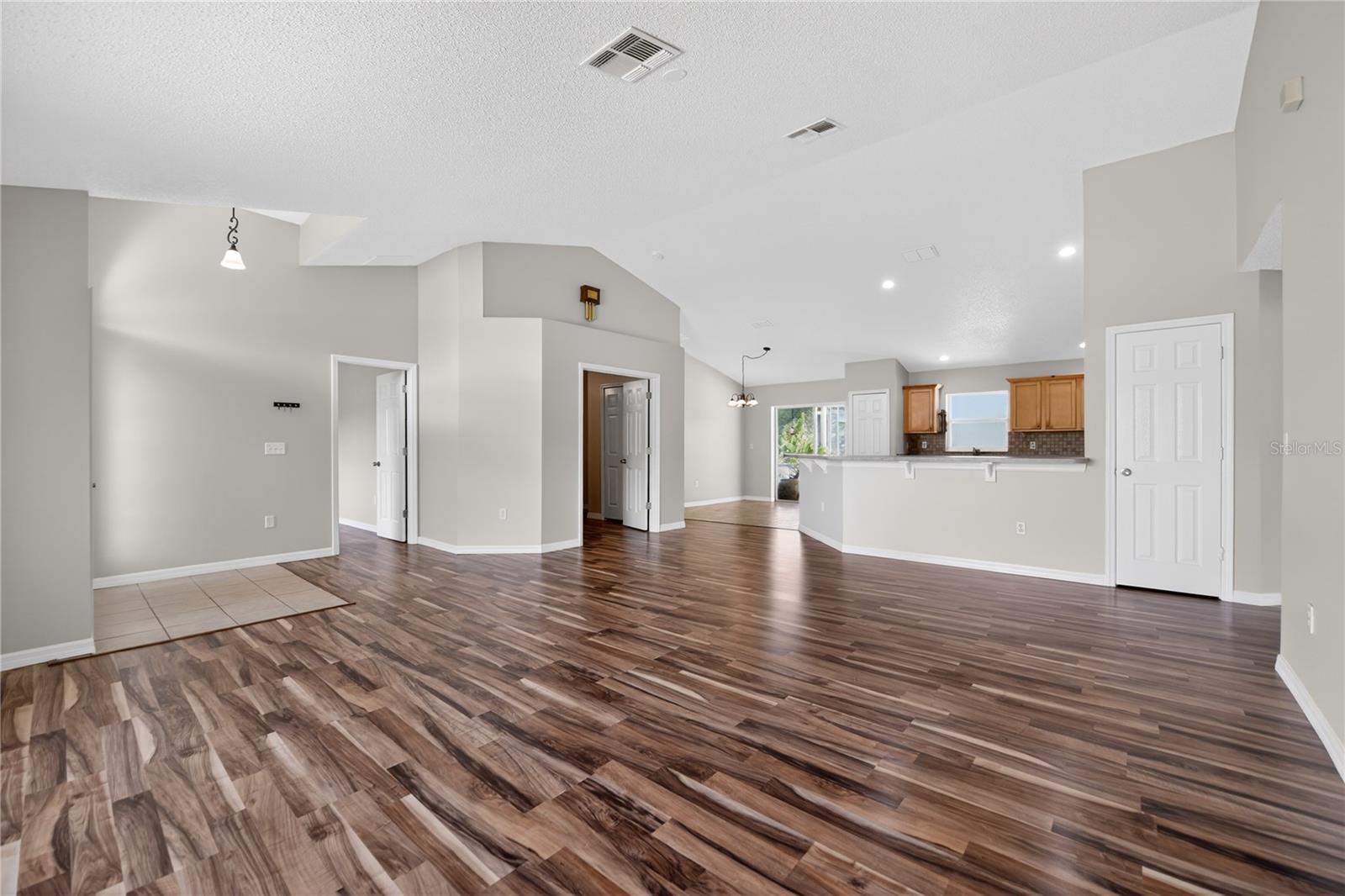 4704 Flack Court, FL