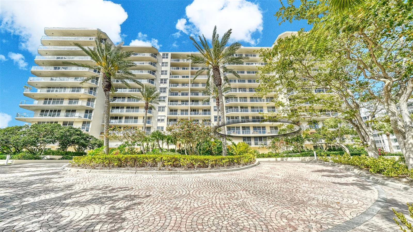 1800 Benjamin Franklin Drive, FL
