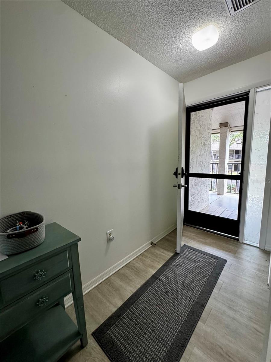 3031 Quail Hollow, FL