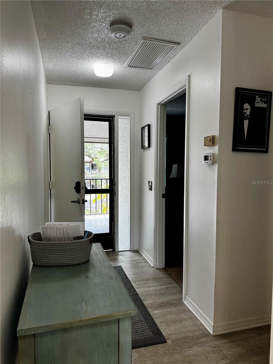 3031 Quail Hollow, FL