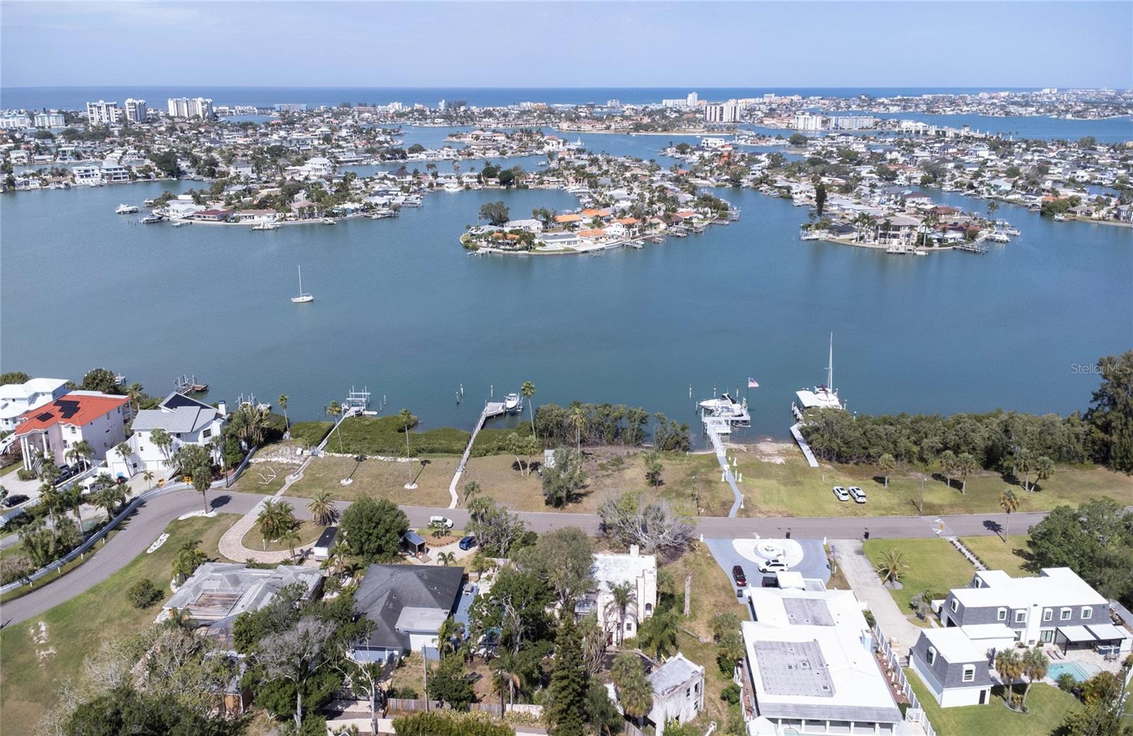 662 Villagrande Avenue, FL