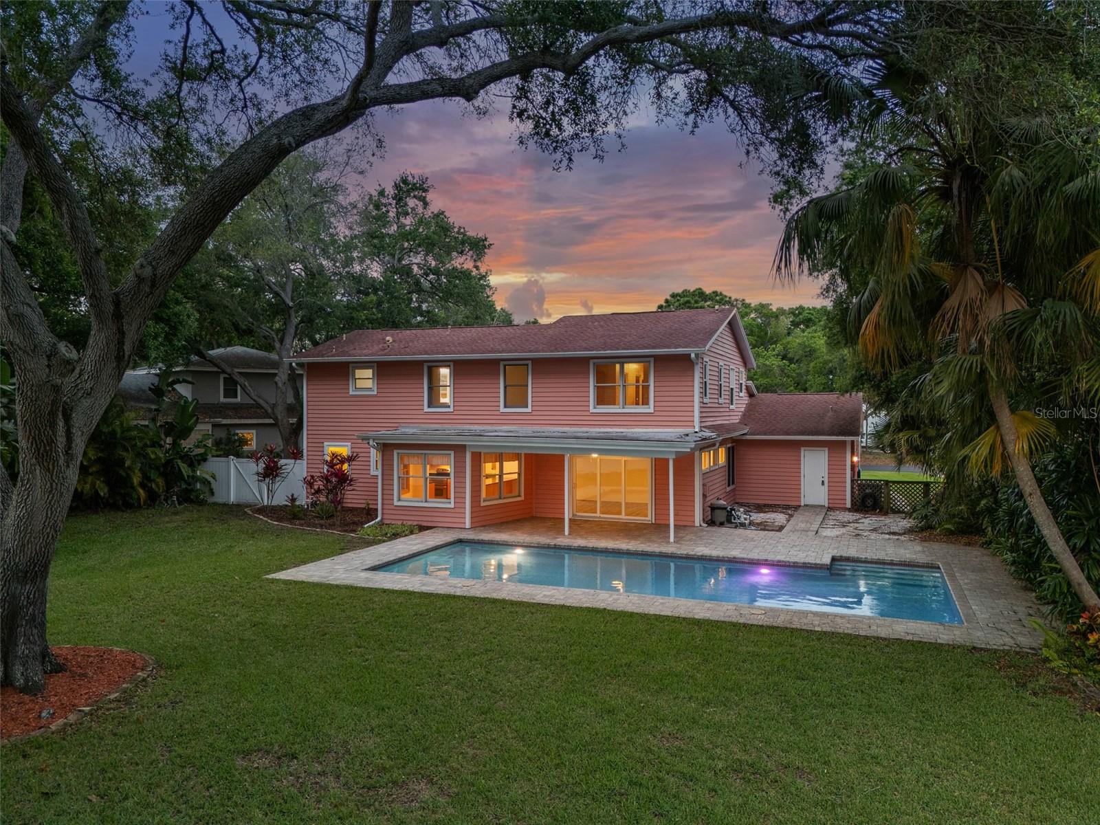 1550 Chateau Wood Drive, FL