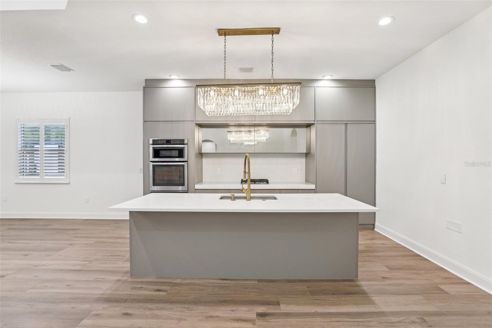 10409 Angel Oak Court, FL