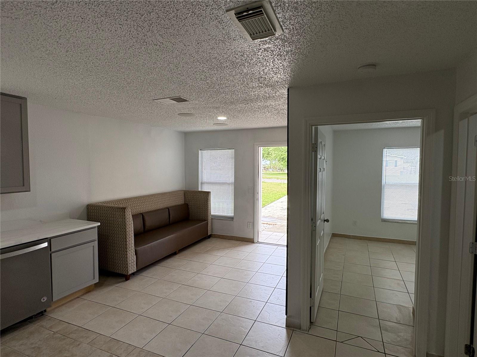 1053 Scott Street, FL