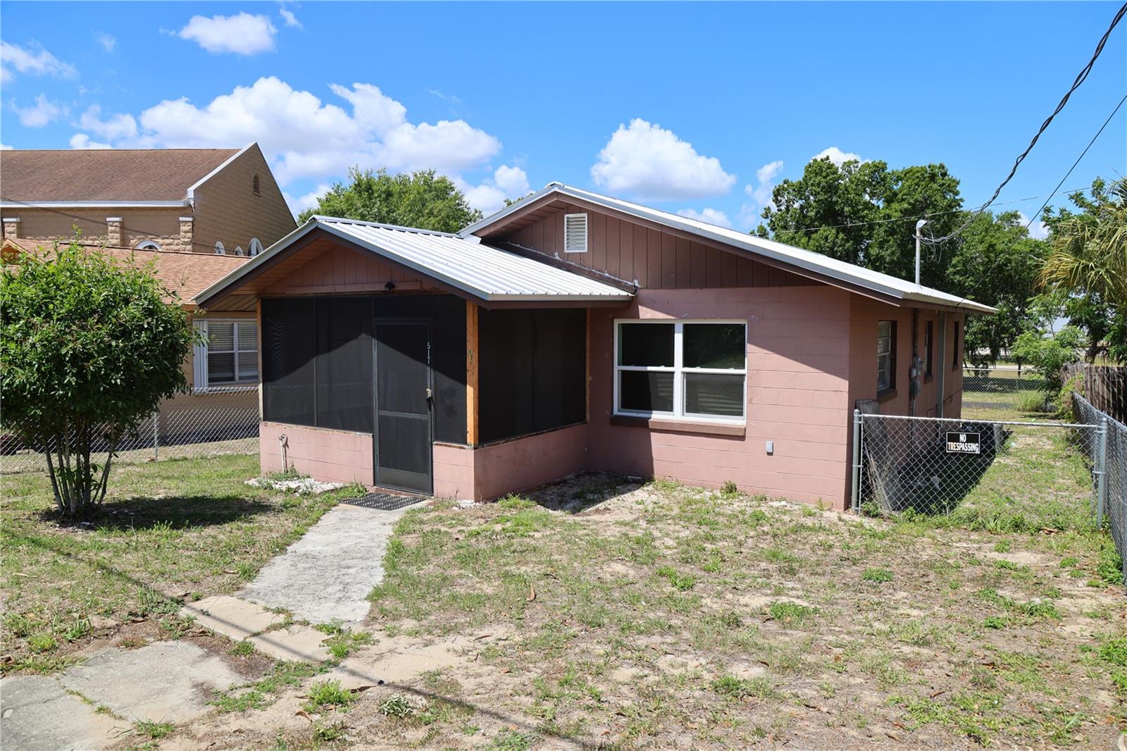 517 Harris Street, FL