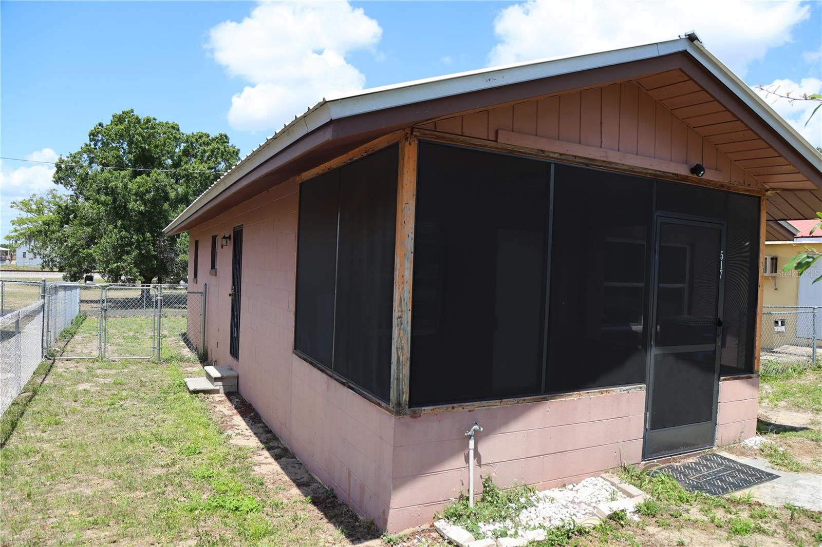 517 Harris Street, FL