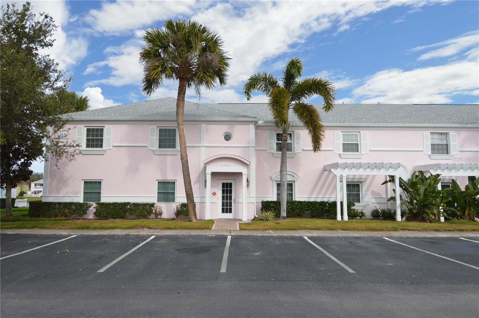 213 Seahorse Drive, FL