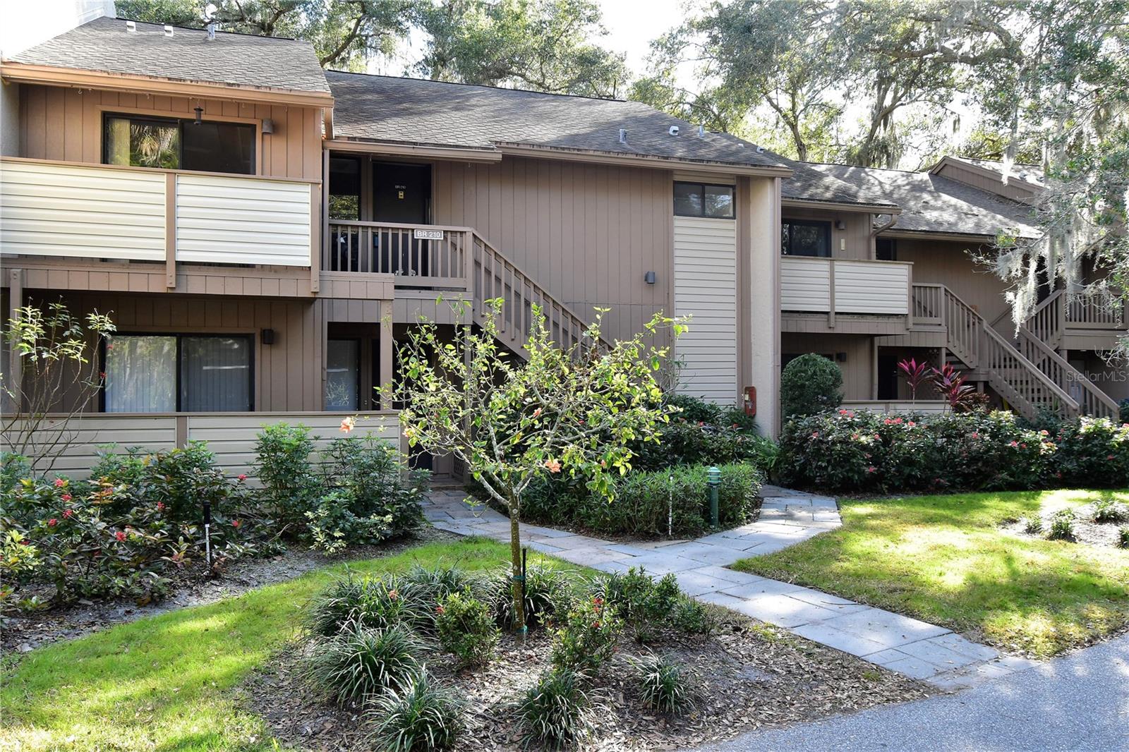 1680 Brookhouse Circle, FL